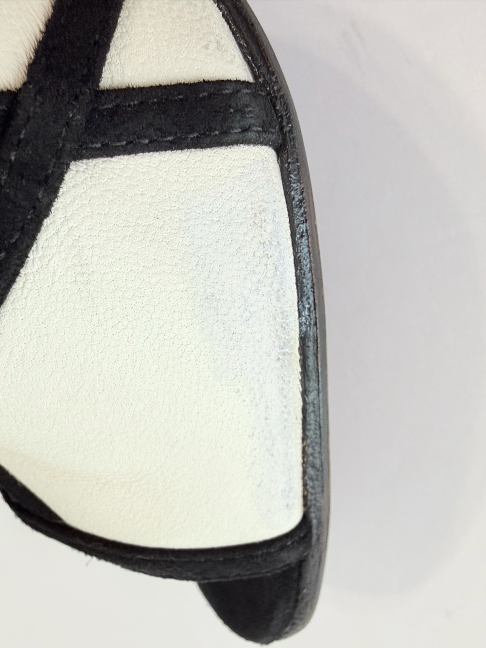 GIANVITO ROSSI BLACK SUEDE WHITE LEATHER SQUARE CUTOUT OPEN TOE BOOTIE HEELS - Picture 10 of 12